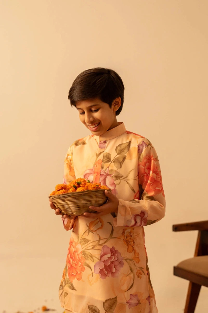 KHILKARI APRICOT PHOOL MUSLIN KURTA SET - Pomcha Jaipur