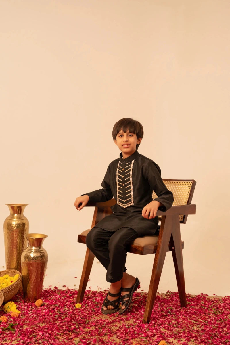 KHILKARI BLACK COTTON SILK KURTA SET - Pomcha Jaipur