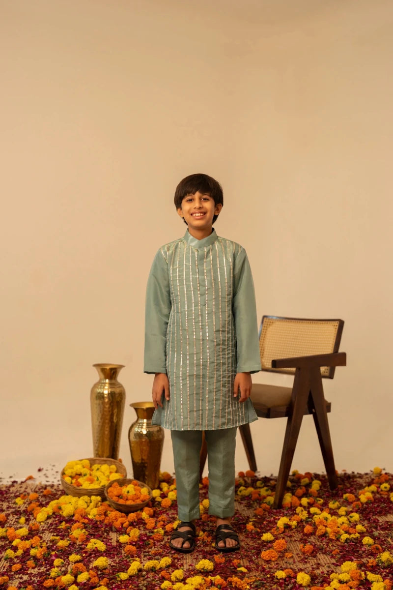 KHILKARI COSMOS BLUE KURTA SET - Pomcha Jaipur