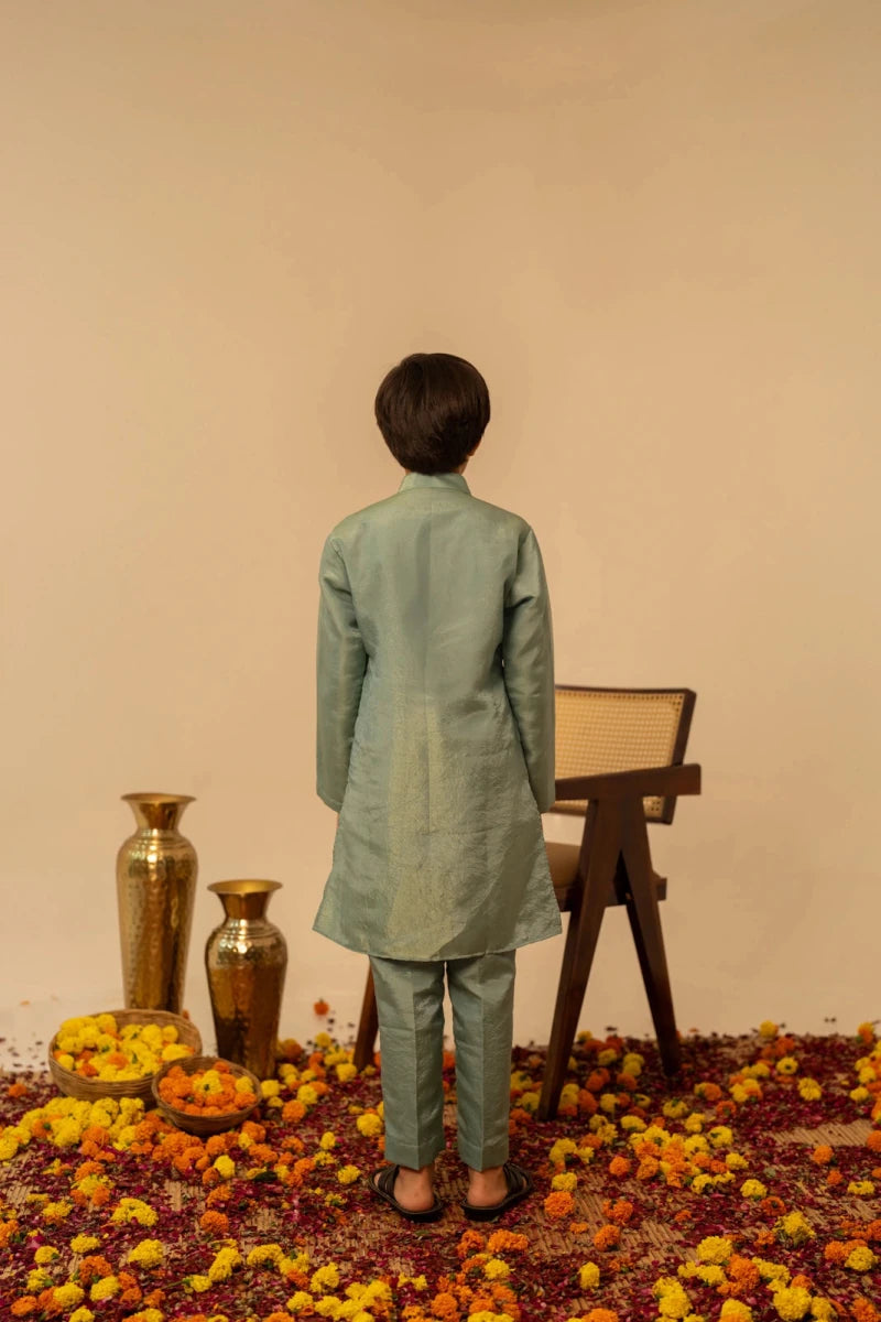 KHILKARI COSMOS BLUE KURTA SET - Pomcha Jaipur