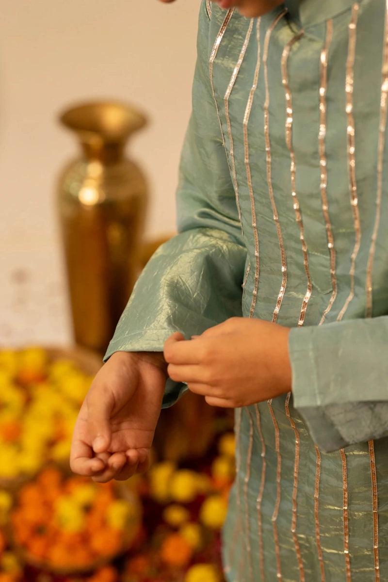 KHILKARI COSMOS BLUE KURTA SET - Pomcha Jaipur