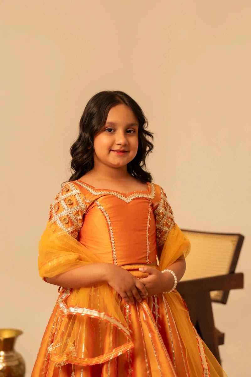 KHILKARI TANGY TAFFETA LEHENGA SET - Pomcha Jaipur