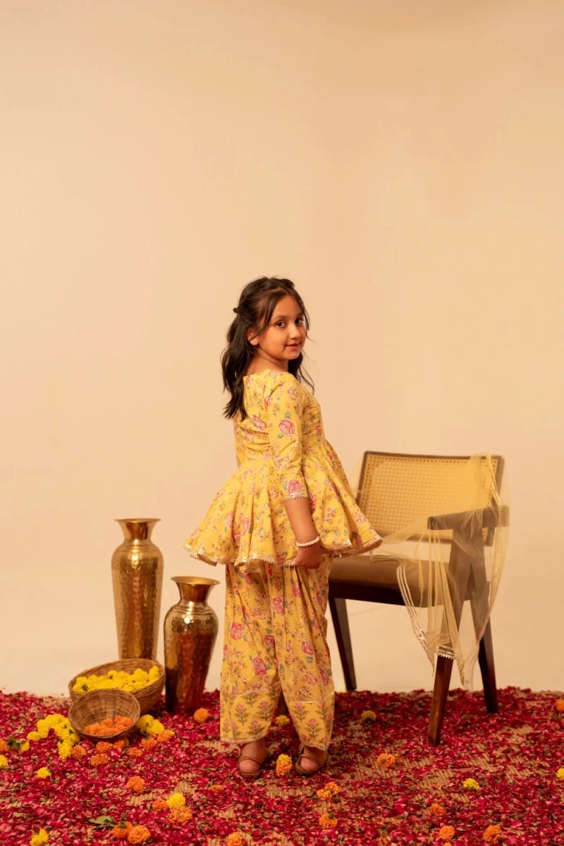 KHILKARI YELLOW SPARKY SHORT ANRARKALI SET WITH SOFT NET DUPATTA - Pomcha Jaipur