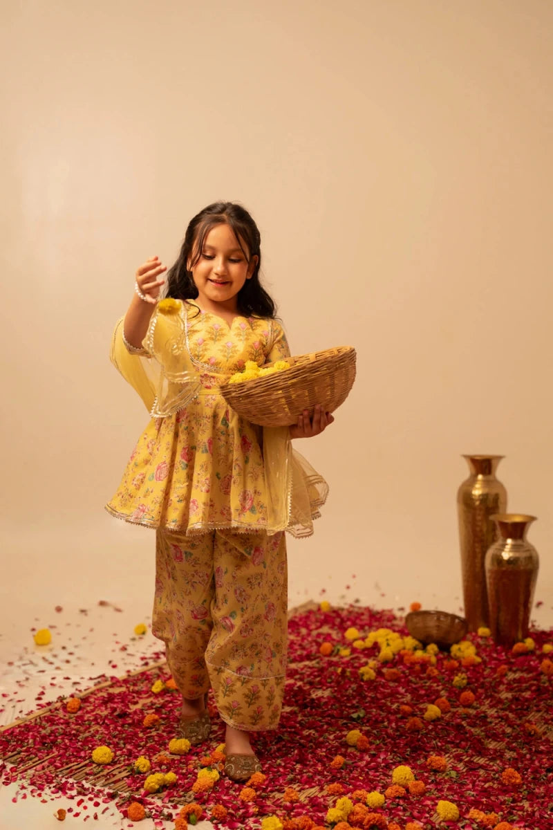 KHILKARI YELLOW SPARKY SHORT ANRARKALI SET WITH SOFT NET DUPATTA - Pomcha Jaipur