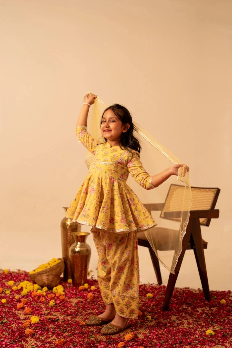 KHILKARI YELLOW SPARKY SHORT ANRARKALI SET WITH SOFT NET DUPATTA - Pomcha Jaipur