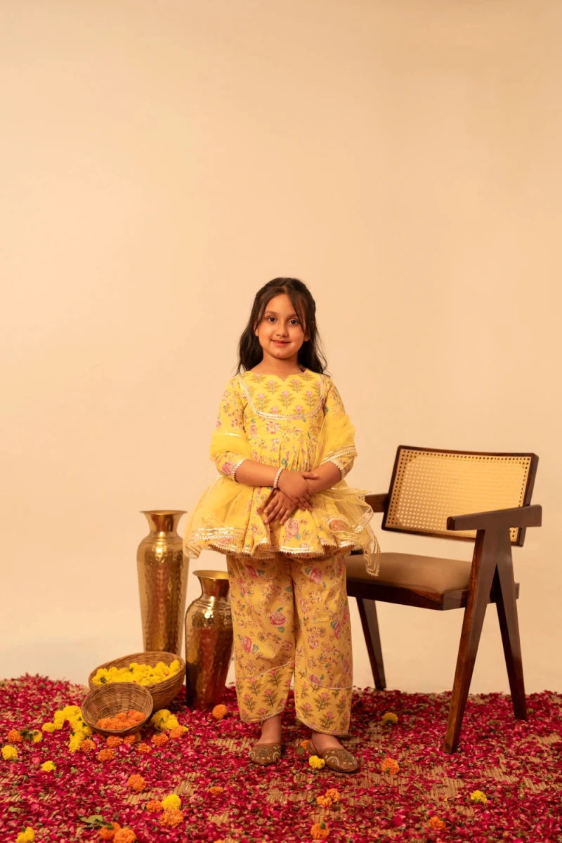 KHILKARI YELLOW SPARKY SHORT ANRARKALI SET WITH SOFT NET DUPATTA - Pomcha Jaipur