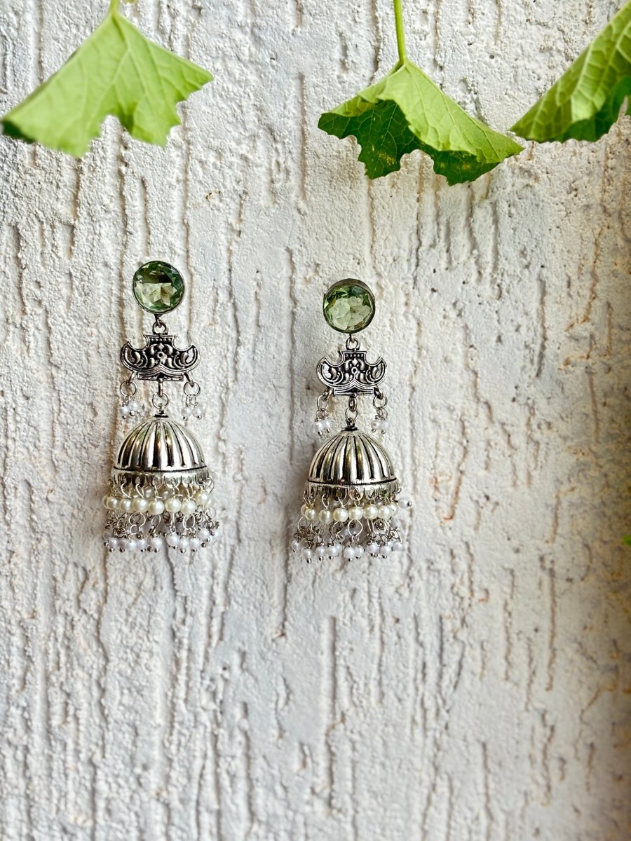 KUDARAT GREEN STONE SILVER OXIDISED EARRING SET - Pomcha Jaipur