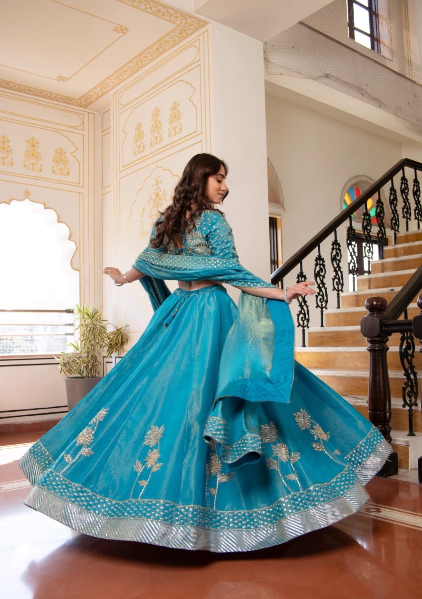 MEHFIL FIROZI MEHAR COSMOS TUBE LIGHT KARIGARI LEHENGA SET WITH DUPATTA - Pomcha Jaipur