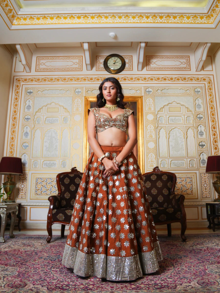MEHFIL SUNEHRI SHISHA HAND WORK LEHENGA SET WITH ORGANZA DUPATTA - Pomcha Jaipur