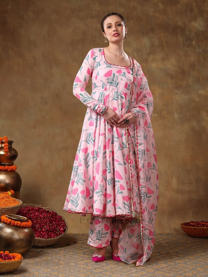 MERAKI AAMIRA PINK FLORAL MUSLIN PRINTED ANARKALI SET WITH ORGANZA DUPATTA - Pomcha Jaipur