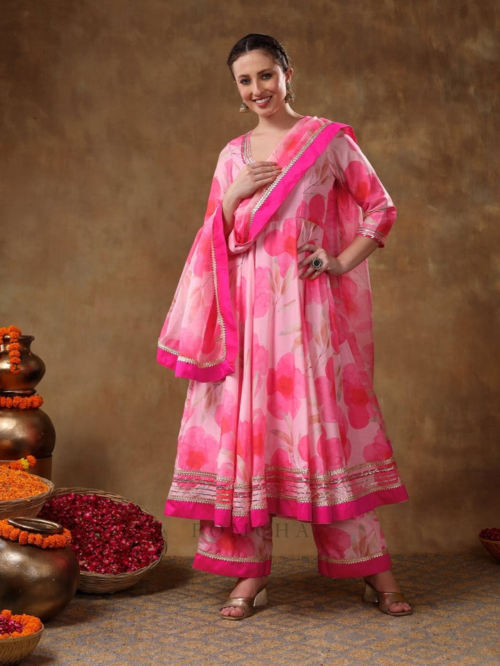MERAKI FALAK PINK FLORAL GOTTA LACE WORK MUSLIN ANARKALI WITH ORGANZA DUPATTA - Pomcha Jaipur