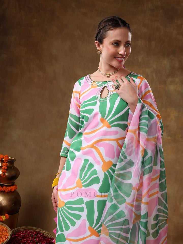 MERAKI OMERA PINK FLORAL PRINT MUSLIN KURTA SET WITH ORGANZA DUPATTA - Pomcha Jaipur