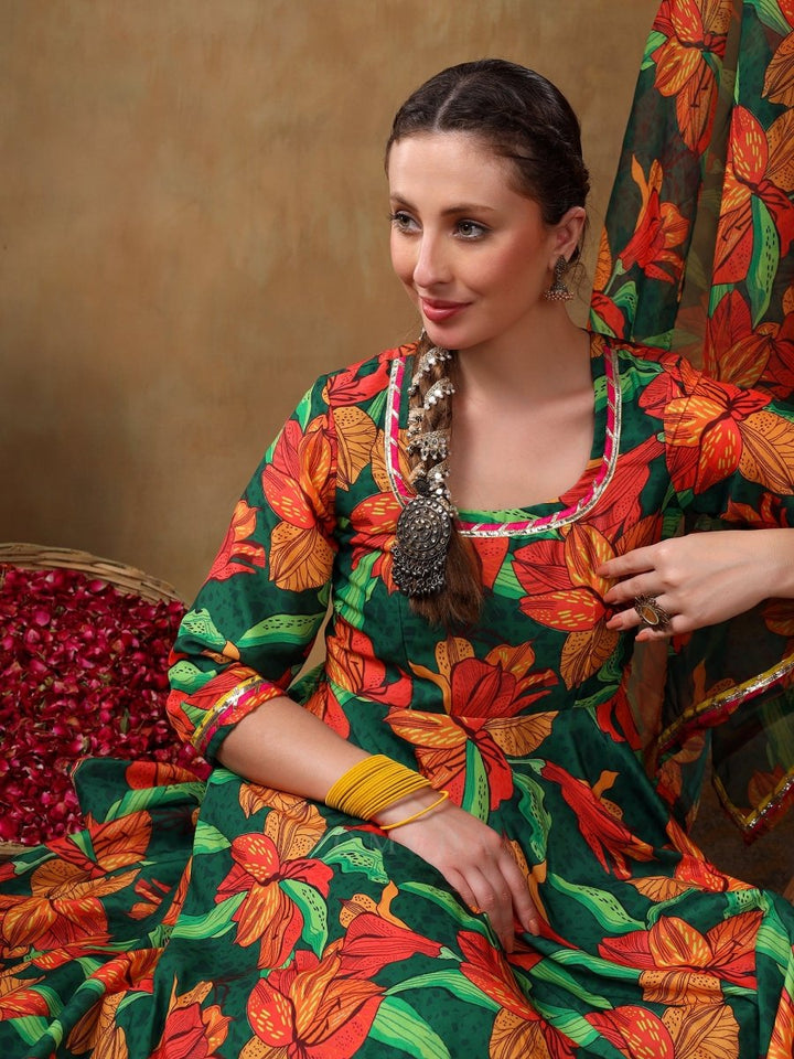 MERAKI TOOBA GREEN FLORAL PRINT MUSLIN ANARKALI WITH ORGANZA DUPATTA - Pomcha Jaipur