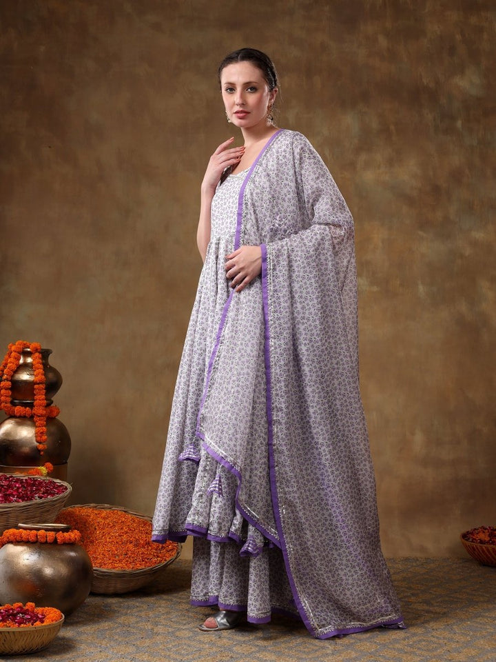 MERAKI ZEENAT LAVENDER FLORAL PRINT MUSLIN ANGRAKHA AND PLAZO SET WITH ORGANZA DUPATTA - Pomcha Jaipur