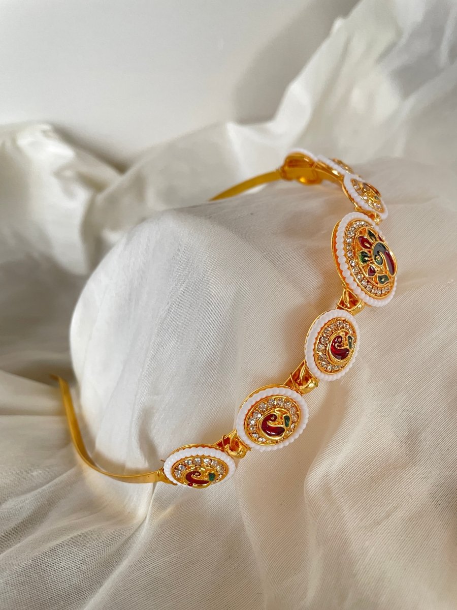 MORNI KUNDAN PEARL MATHAPATTI HAIR BAND - Pomcha Jaipur