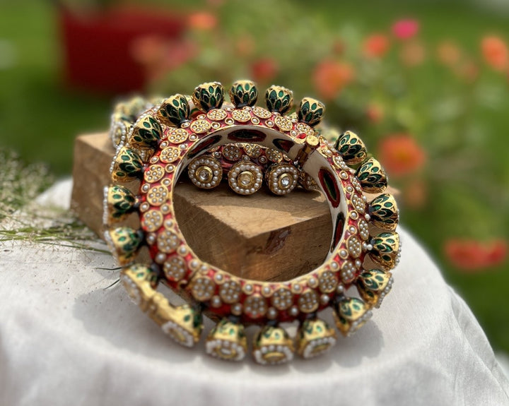 MURAT KUNDAN MEENA JADAU BANGLES - Pomcha Jaipur
