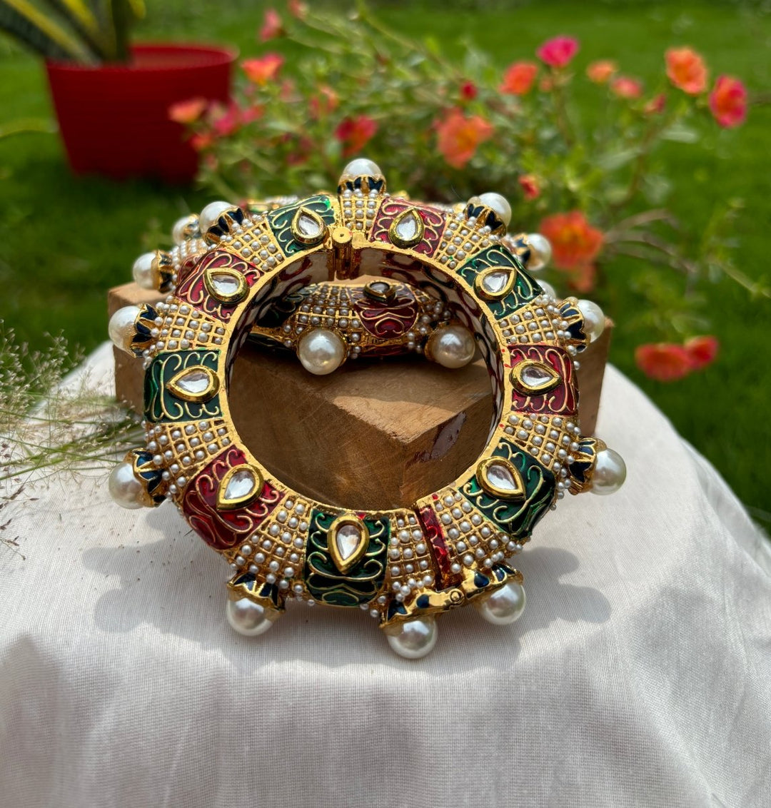 NAZAKAT KUNDAN MEENA BANGLES - Pomcha Jaipur