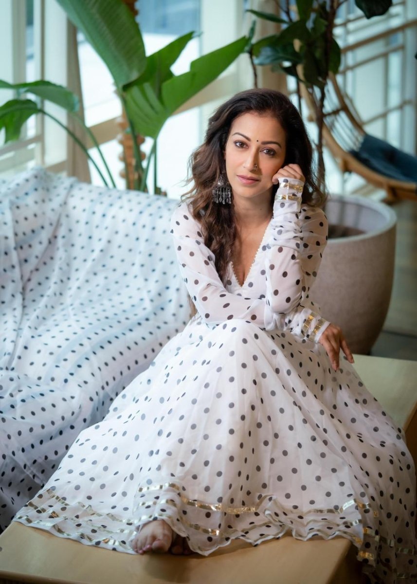 POLKA DOT WHITE ORGANZA ANARKALI SET WITH ORGANZA DUPATTA - Pomcha Jaipur