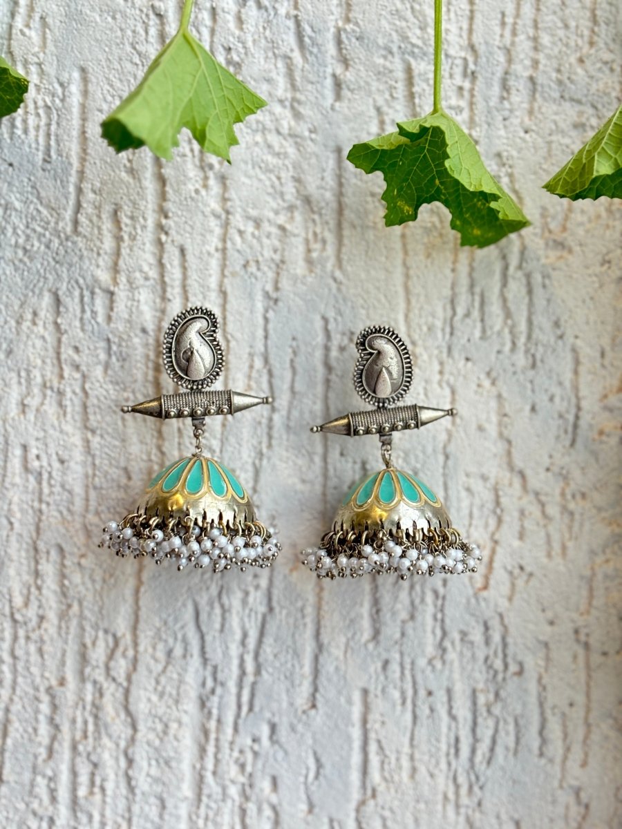 RAATRAANI HAND PAINTED SILVER OXIDISED EARRING SET - Pomcha Jaipur