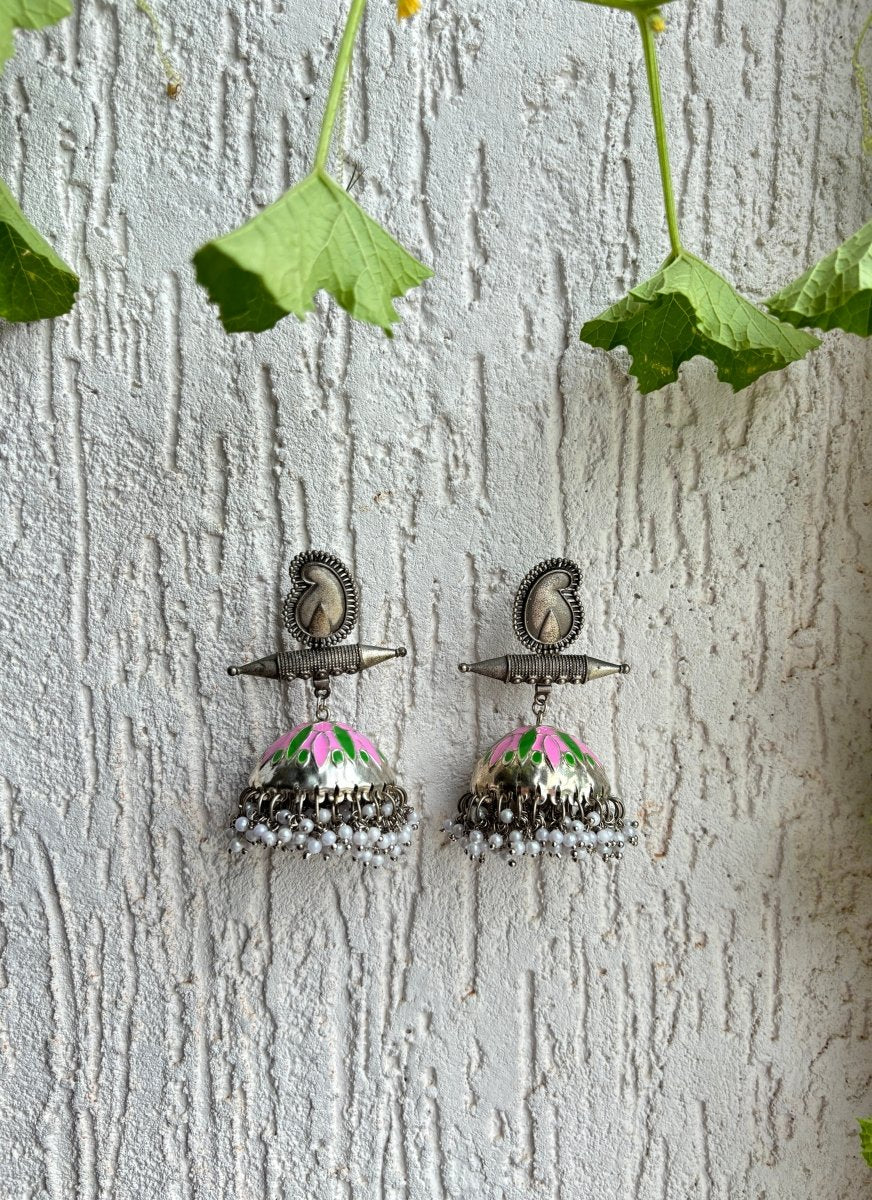 RAATRAANI HAND PAINTED SILVER OXIDISED EARRING SET - Pomcha Jaipur