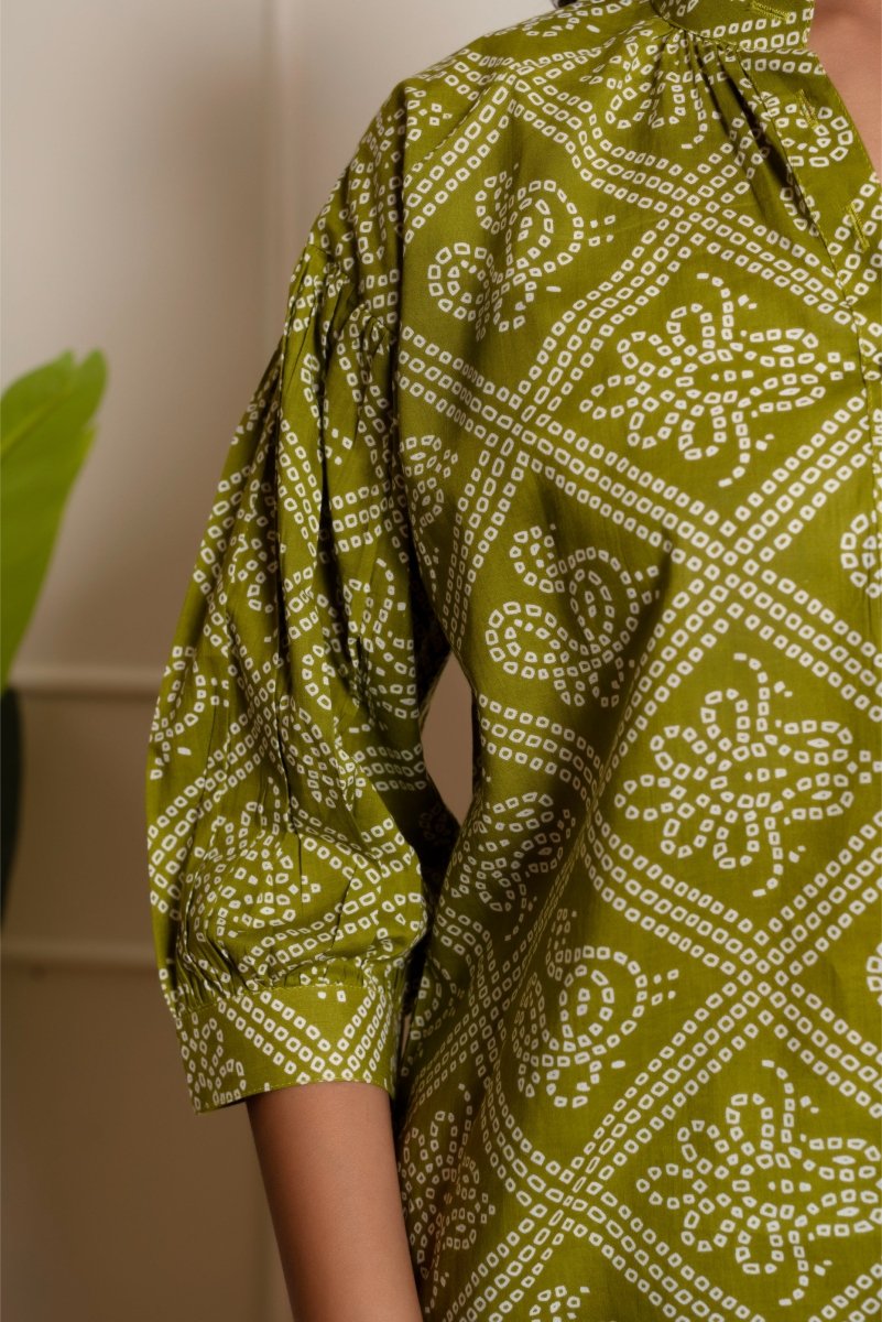 RANG MALHAR BANDHEJ MEHENDI GREEN TOP - Pomcha Jaipur