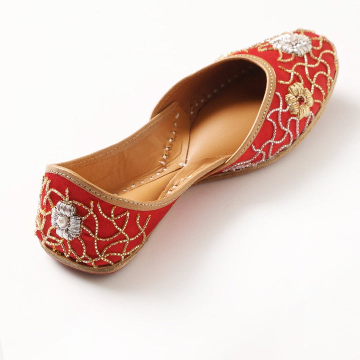 RED KALAKRITI MOJARI - Pomcha Jaipur