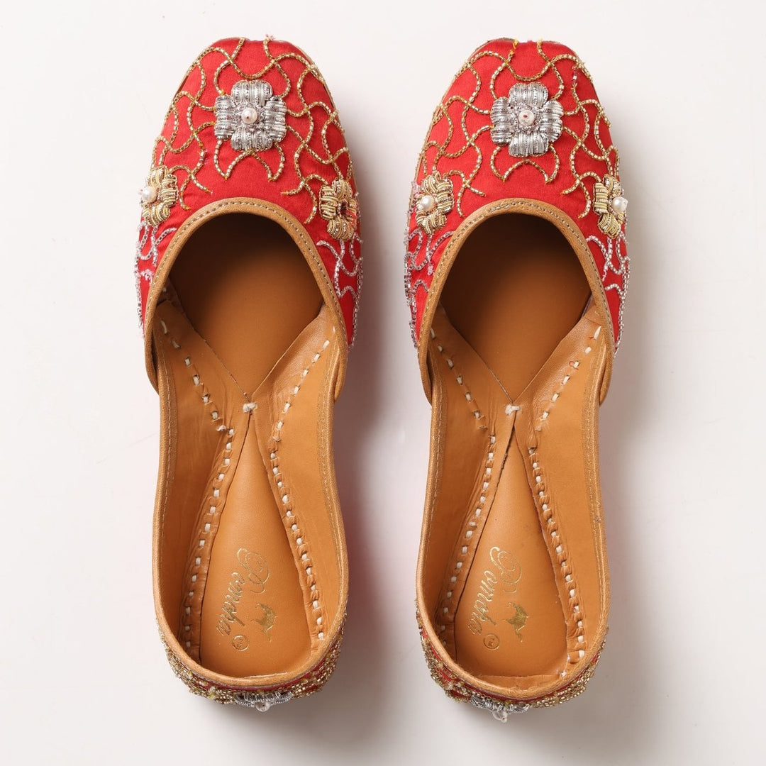 RED KALAKRITI MOJARI - Pomcha Jaipur