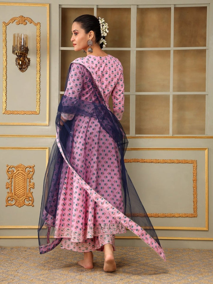 SAADGI BLUE PAISLEY PINK ANARKALI SET - Pomcha Jaipur