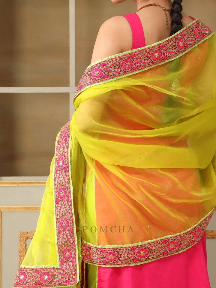 SAADGI GULABI LACE PINK STRAIGHT SUIT SET - Pomcha Jaipur