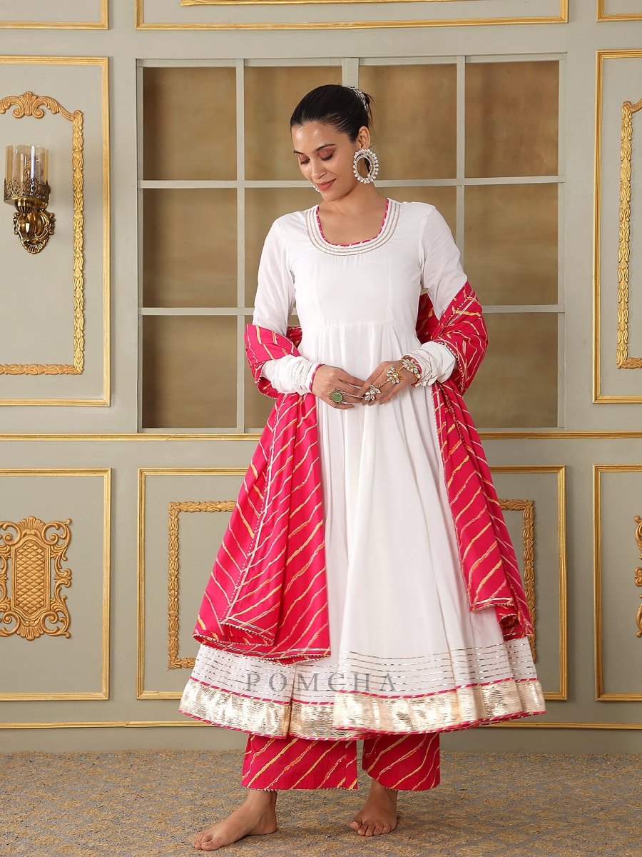 SAADGI PINK LEHERIYA WHITE ANARKALI SET - Pomcha Jaipur