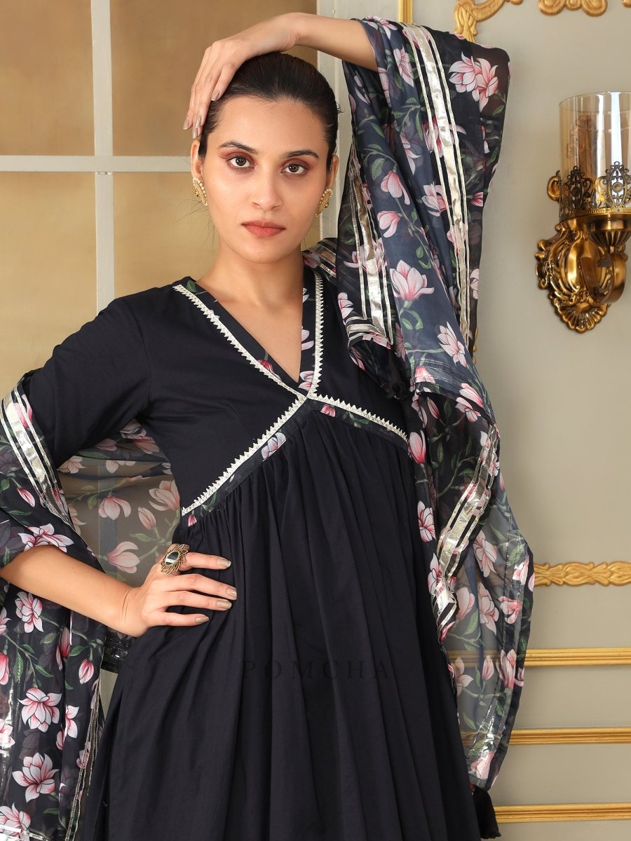 SAADGI PINK LOTUS BLACK STRAIGHT SUIT SET - Pomcha Jaipur