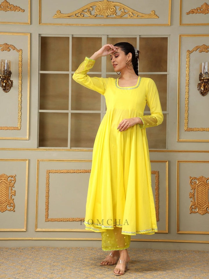 SAADGI YELLOW MIRROR WORK ANARKALI SET - Pomcha Jaipur