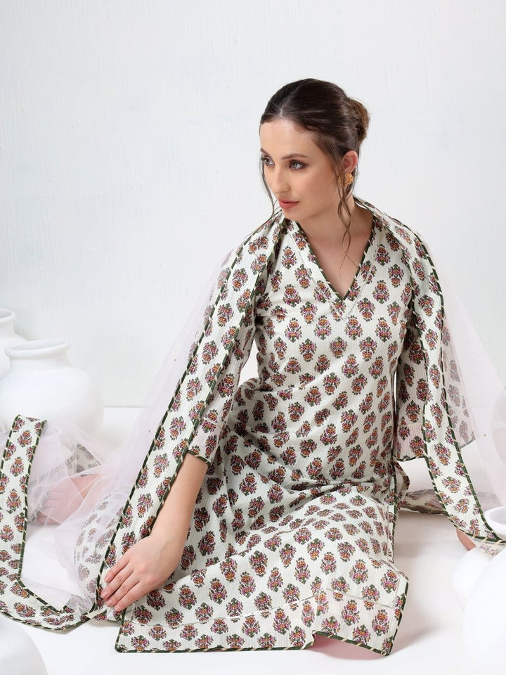 SADABHAR WHITE BOOTI COTTON SUIT SET - Pomcha Jaipur