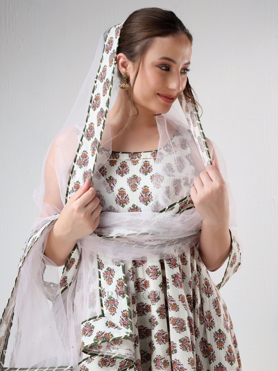 SADABHAR WHITE HAND BLOCK PRINT COTTON ANARKALI SET - Pomcha Jaipur