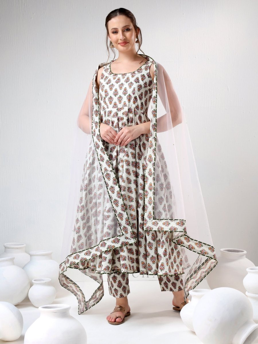 SADABHAR WHITE HAND BLOCK PRINT COTTON ANARKALI SET - Pomcha Jaipur