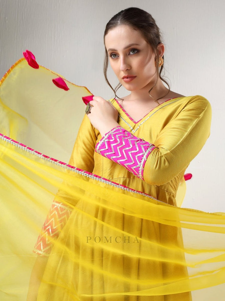 SADABHAR YELLOW COTTON SILK GOTTA WORK ANARKALI SET - Pomcha Jaipur