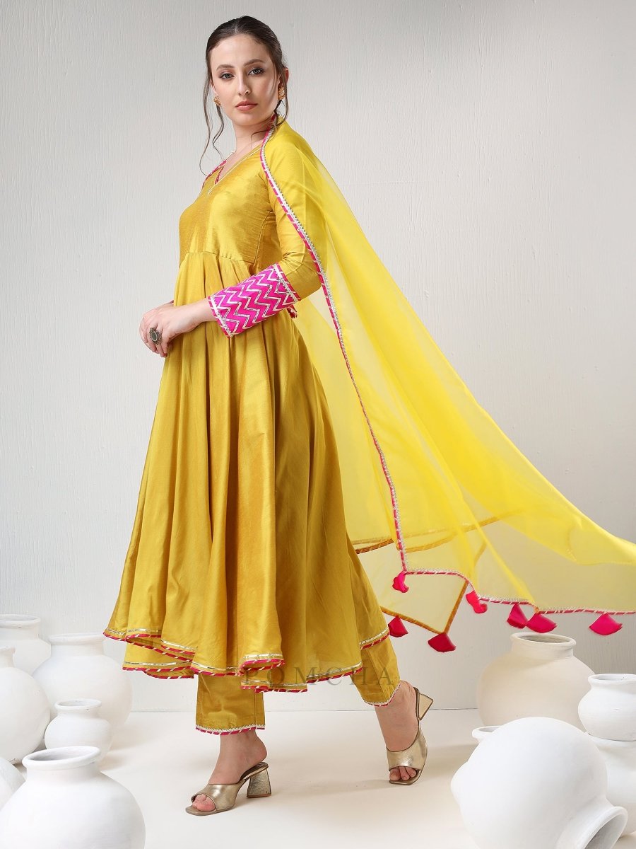 SADABHAR YELLOW COTTON SILK GOTTA WORK ANARKALI SET - Pomcha Jaipur
