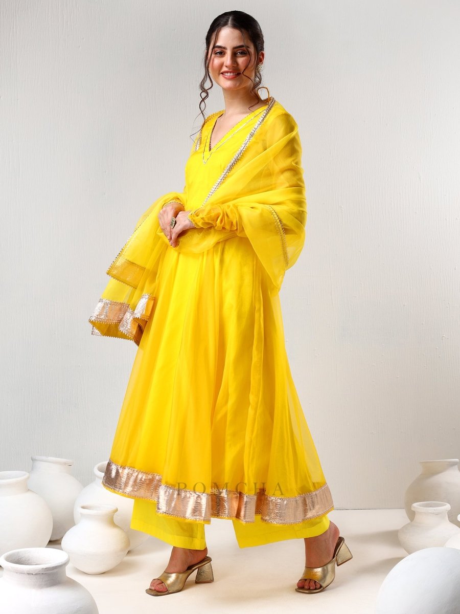 SADABHAR YELLOW ORGANZA GOTTA WORK ANARKALI SET - Pomcha Jaipur