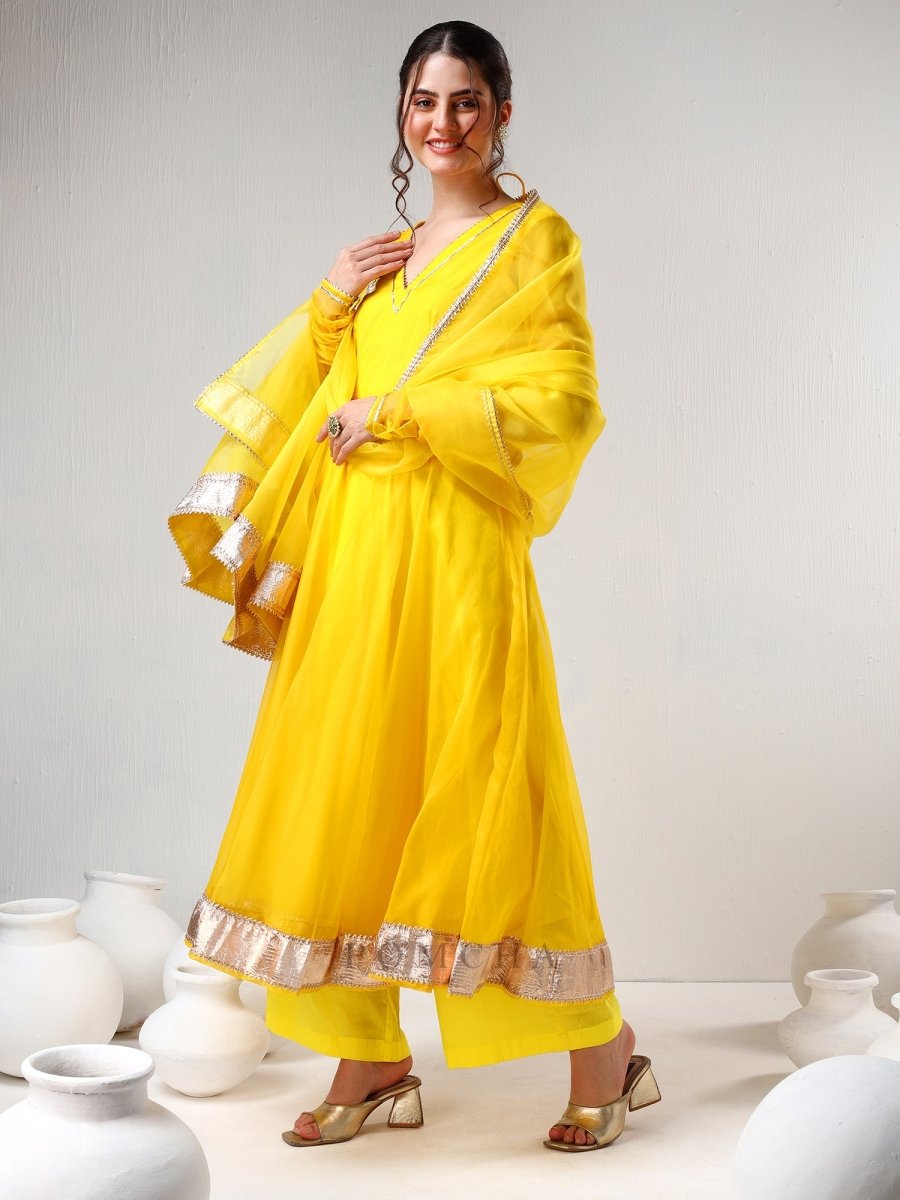 SADABHAR YELLOW ORGANZA GOTTA WORK ANARKALI SET - Pomcha Jaipur