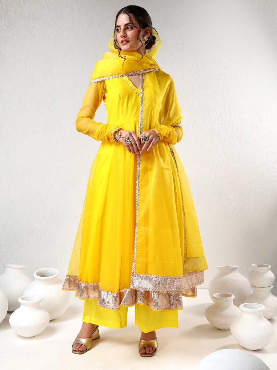 SADABHAR YELLOW ORGANZA GOTTA WORK ANARKALI SET - Pomcha Jaipur