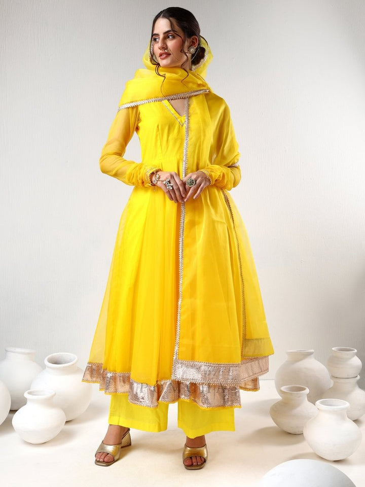 SADABHAR YELLOW ORGANZA GOTTA WORK ANARKALI SET - Pomcha Jaipur