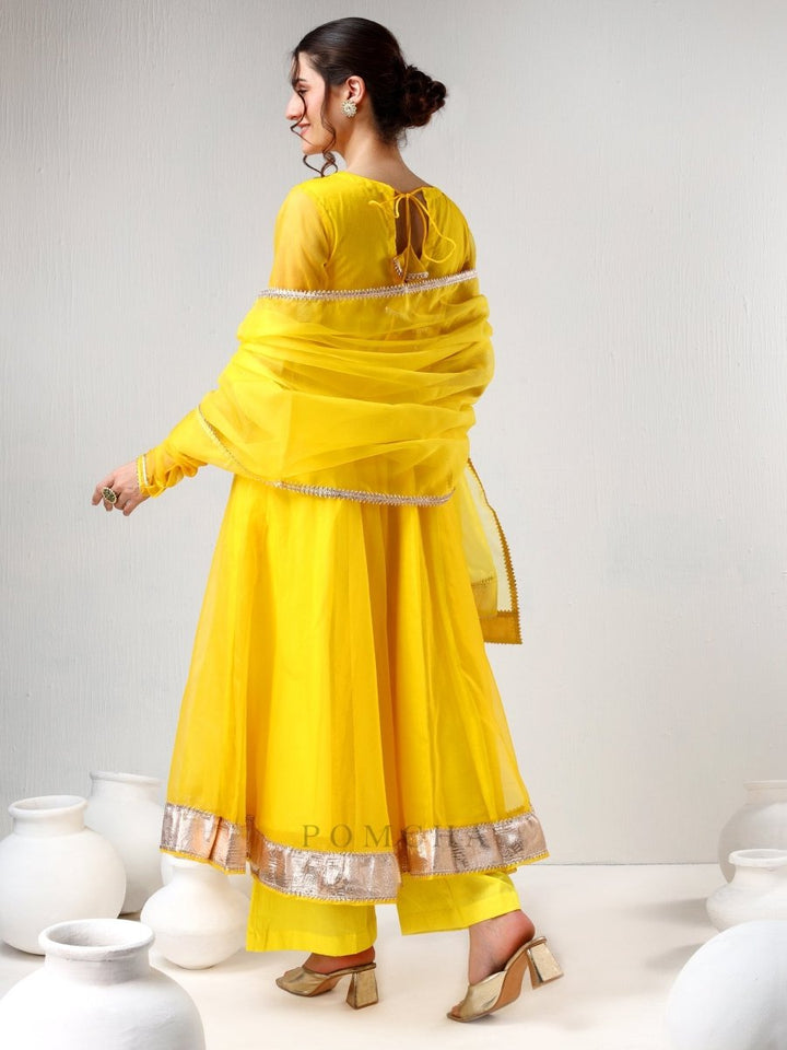 SADABHAR YELLOW ORGANZA GOTTA WORK ANARKALI SET - Pomcha Jaipur