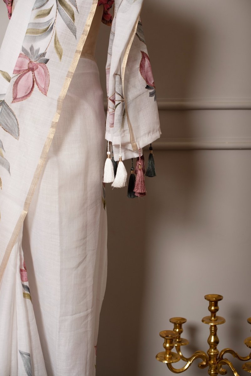 SOOT RAAG FLORAL HAND PAINTED ZARI THREAD WORK LINEN SAREE WITH BLOUSE PIECE - Pomcha Jaipur