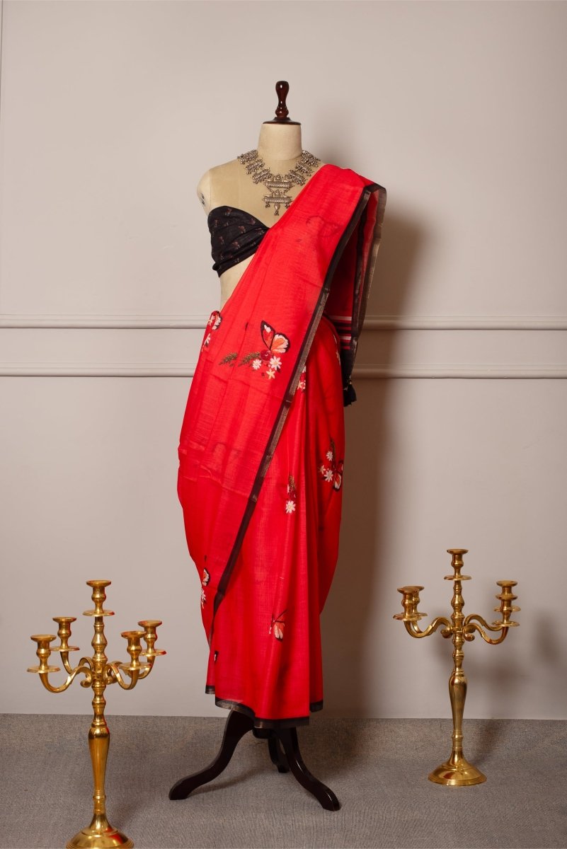 SOOT RAAG RED BUTTERFLY PRINTED LINEN SAREE WITH BLACK LINEN BLOUSE PIECE - Pomcha Jaipur