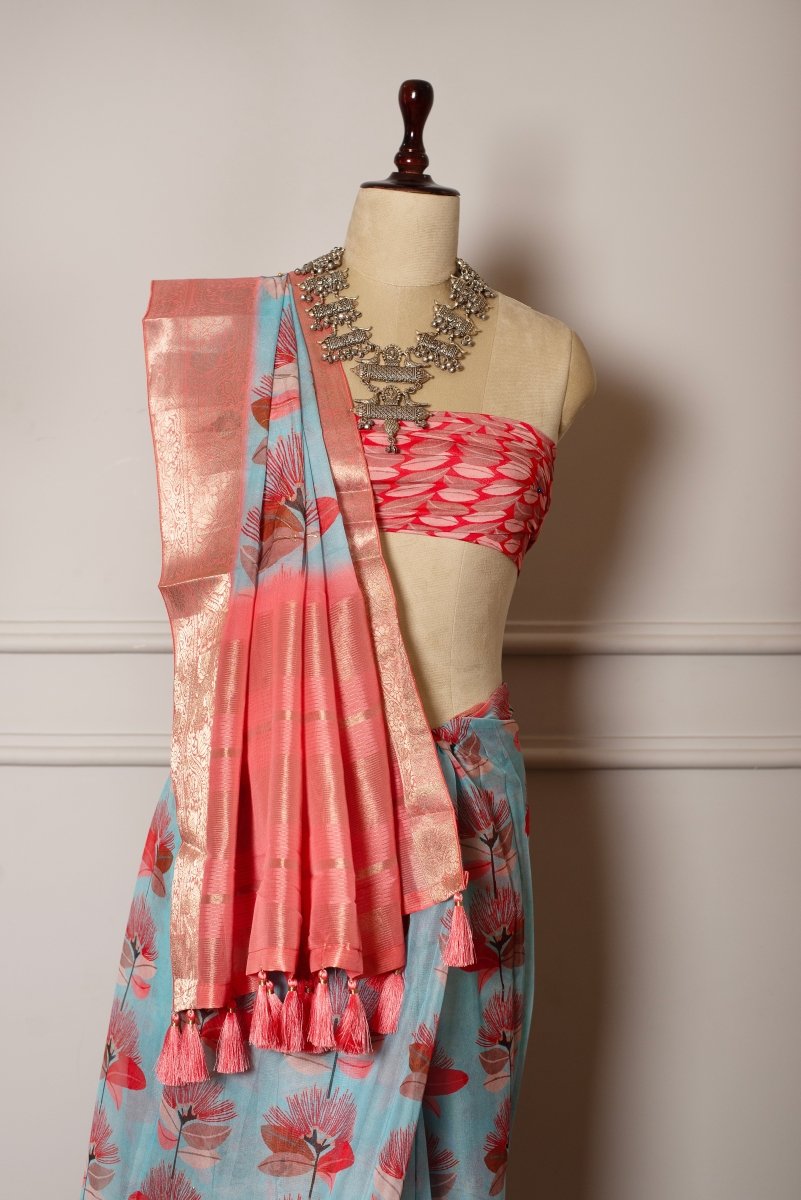 SOOT RAAG SPUN ORGANZA BLUE PRINTED SAREE WITH BLUE RED LINEN BLOUSE PIECE - Pomcha Jaipur