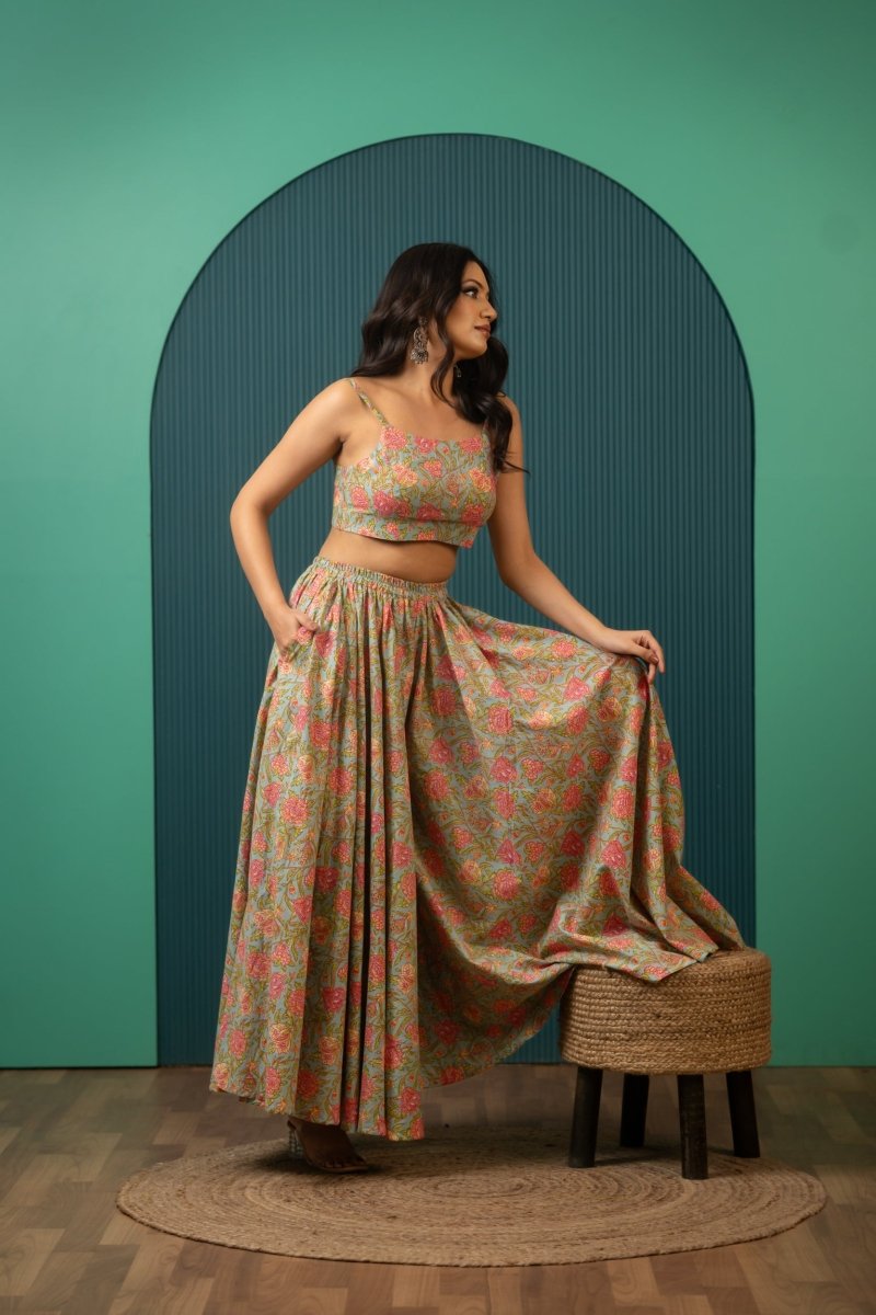 SUKOON SLEEVELESS MEHENDI FLORAL COTTON TWO- PIECE SETS - Pomcha Jaipur