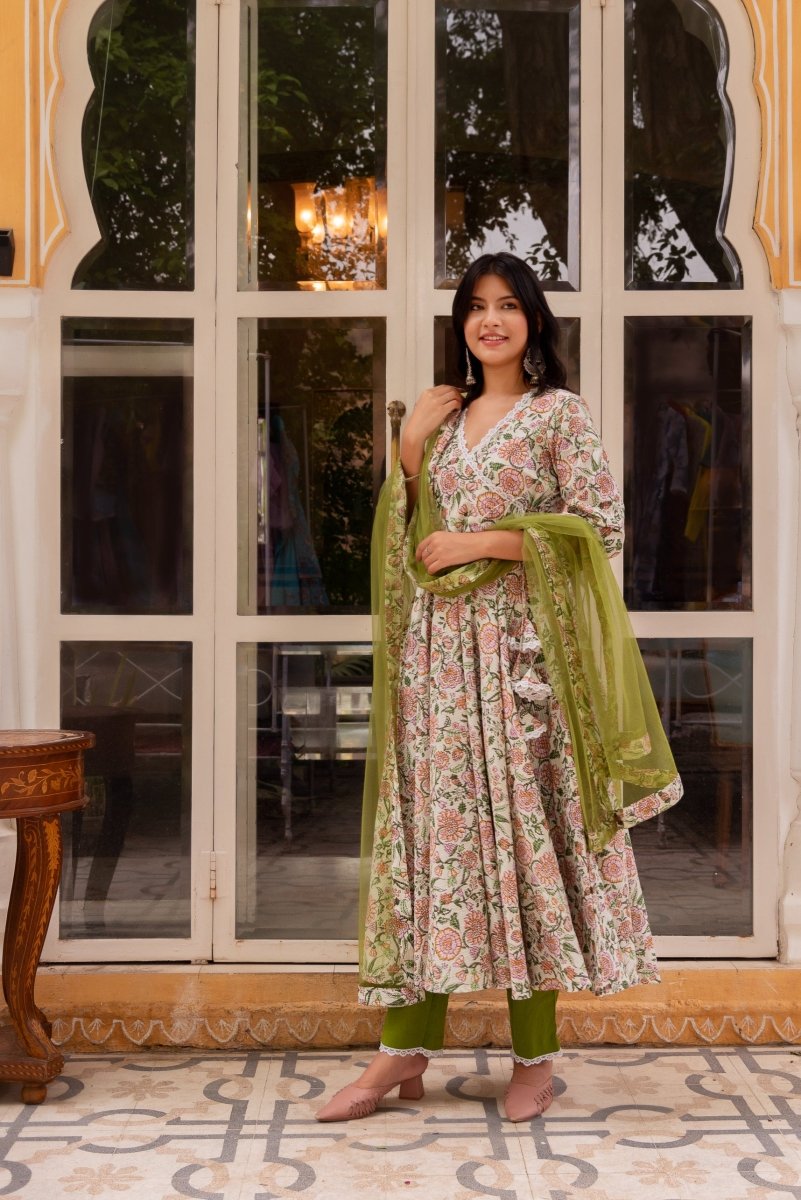 SUNHARI AAMIRA COTTONHAND BLOCK PRINT ANGRAKHA SET WITH SOFT NET DUPATTA - Pomcha Jaipur