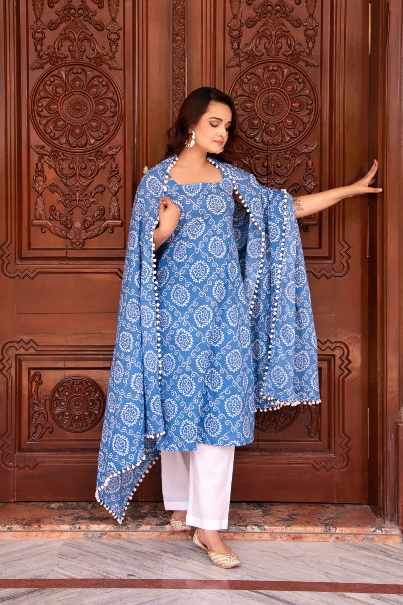 SUNHARI BLUE BANDHEJ SLEEVELESS SUIT SET WITH COTTON DUPATTA - Pomcha Jaipur
