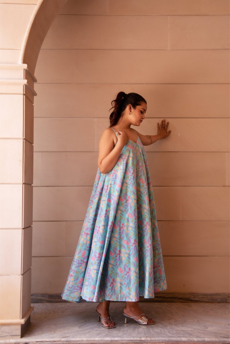 SUNHARI BLUE COTTON PRINTED LONG DRESS - Pomcha Jaipur