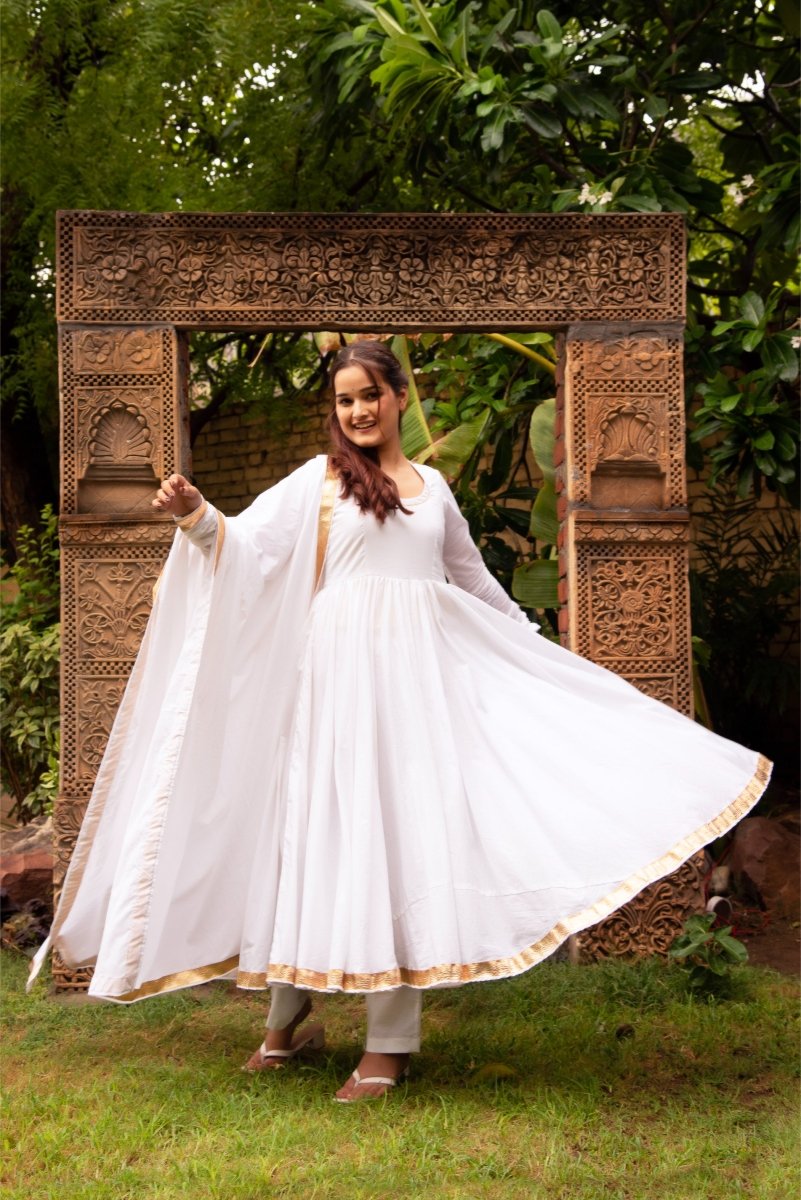 SUNHARI MAHIRA WHITE COTTON GOTA PATTI ANARKALI SET WITH COTTON DUPATTA - Pomcha Jaipur